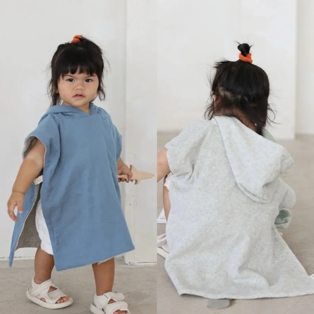 NWT Big Little Universe Reversible Muslin/ Terry Cotton Hooded Toddler Poncho.